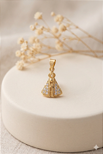 Pingente N.S Aparecida Cravejado - Semijoia 18k - MPI454-X130