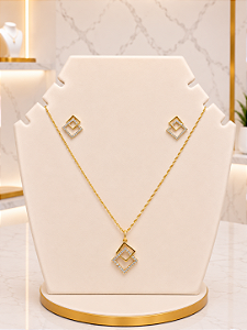Conjunto Geométrico Cravejado - Semijoia 18k - MCJ195