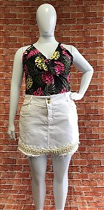 SHORTS SAIA BRANCO COM BRILHOS PLUS SIZE