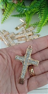 Crucifixo Médio Com Strass
