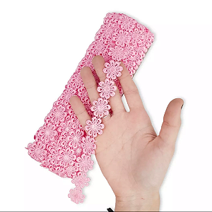 Renda Guipir CHL-207 Flor 2.5 Cm - Rolo C/13.7 Metros Cor:Rosa-Chiclete
