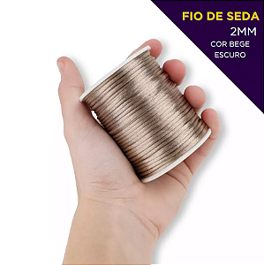 Cordão Acetinado Rabo de Rato - Fio de Seda - 2mm - Rolo C/50 Mts COR:BEGE-ESCURO