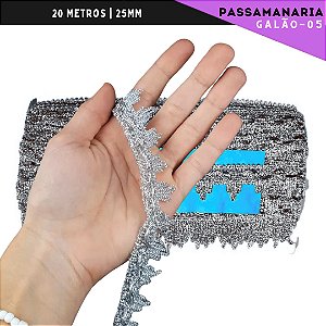 Fita Galão Passamanaria - 25mm - Ref:Galao-05 - Rolo C/20 Mts Cor:Prata