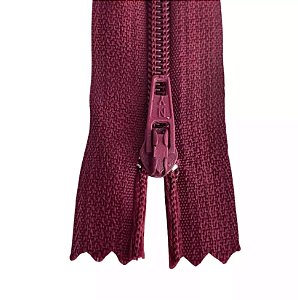 Ziper Comum Nylon Fino - 12cm - Nº3 - Pct C/100 Unidades COR:VINHO-CLARO-520