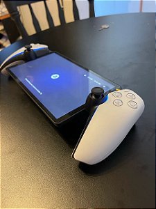 Reprodutor Portátil Playstation Portal para PS5 - Semi Novo