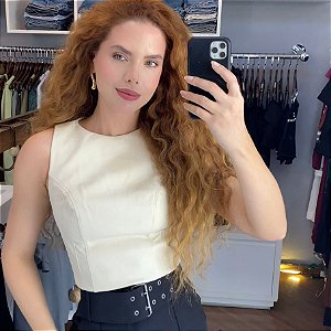 Top em Couro PU – Cor Creme | Tamanho P