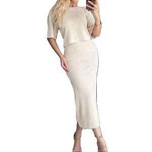 Conjunto Malha Texturizada Blusa e Saia