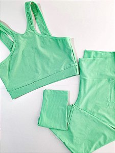 Legging Básica Compressão + Top Cravina Plus Size