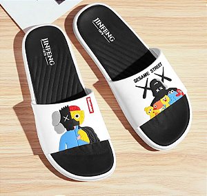 Chinelo Sesame Street