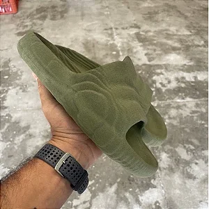 Chinelo Fly Feet
