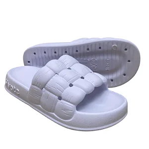 Chinelo Yvate