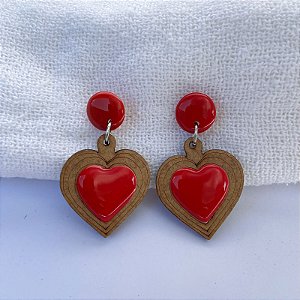 Brinco Madeira Vermelho Coração