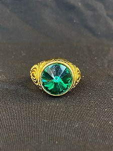 DEDEIRA COM PEDRA VERDE BANHADA A OURO 18K