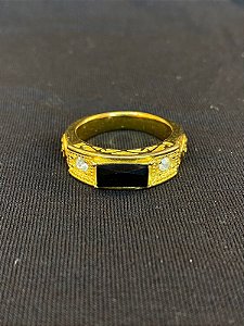 DEDEIRA COM PEDRA PRETA BANHADA A OURO 18K