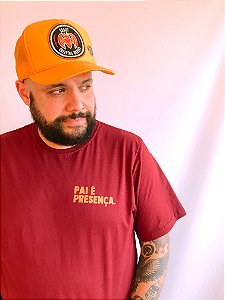 CAMISETA MASCULINA - "PAI É PRESENÇA"