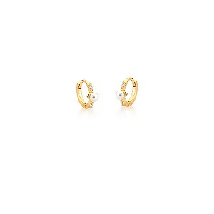 Argola com Zircônias e Pérola Banhada a Ouro