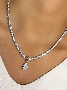 Pingente de Gota em Zircônias
