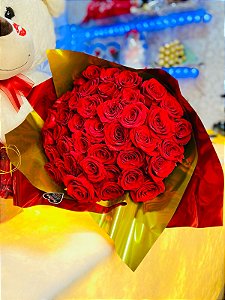 Mega Buquê 40 Rosas Importadas