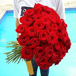 Mega Buquê 60 Rosas Colombianas
