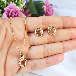 Conjunto Delicado com Pedra Oval Cristal de Rocha Banhado a Ouro