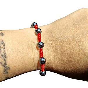 Pulseira de Proteção 7 Nós com Hematita Natural Fio de Seda