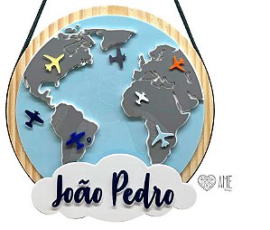 Porta Maternidade │ Volta ao mundo com fundo em acrílico