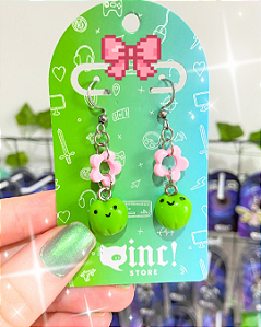 Brincos sapinhos Artesanais