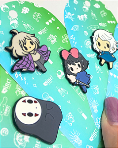 Bottons Castelo Animado Howl Chirriro Metalicos