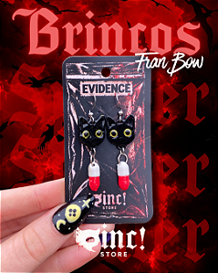 Brincos Fran Bow 🐈‍⬛💊❤️