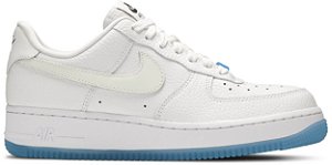 TÊNIS NIKE AIR FORCE 1 '07 LX 'UV REACTIVE SWOOSH '