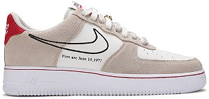 TÊNIS NIKE AIR FORCE 1 '07 LV8 ' FIRST USE'