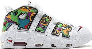 TÊNIS NIKE AIR MORE UPTEMPO ' PEACE, LOVE, BASKETBALL '