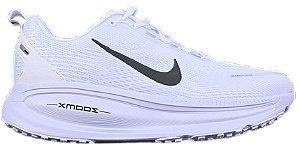 NIKE AIR ZOOM VOMERO 18 BLACK WHITE
