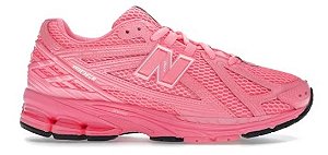 NEW BALANCE 1906R ASOS EXCLUSIVE NEON PINK