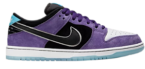 NIKE DUNK LOW SB x HAYLEY WILSON