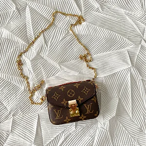BOLSA LOUIS VUITTON MICRO METIS MONOGRAM CANVAS BROWN