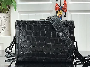 BOLSA LOUIS VUITTON ALIGATOR MINI SOFT TRUNK BLACK