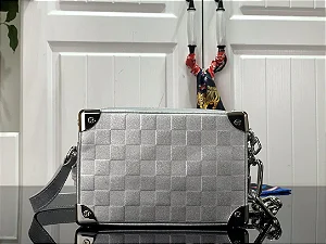 BOLSA LOUIS VUITTON MINI SOFT TRUNK GLITTER SILVER