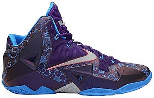 TÊNIS NIKE LEBRON 11 ' HORNETS '