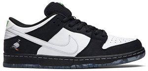 TÊNIS NIKE SB DUNK LOW PRO X JEFF STAPLE ' PANDA PIGEON '