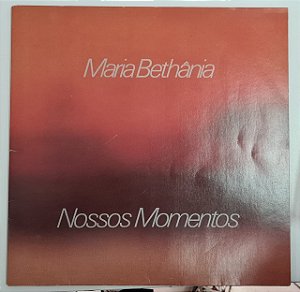 Disco de Vinil Maria Bethania - Nossos Momentos Interprete Maria Bethania (1982) [usado]