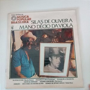 Disco de Vinil Nova História Popular Brasileira - Silas de Oliveira /mano Décio da Viola Interprete Silas de Oliveira /manbo Décio da Viola (1977) [usado]