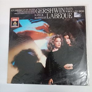 Disco de Vinil um Americano em Paris / em Versão para Dois Pianos Interprete Katia e Marielle (1985) [usado]