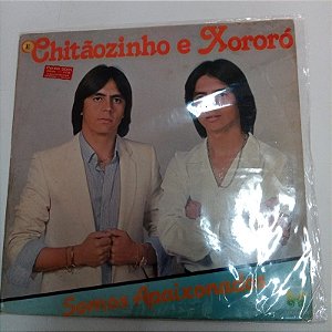 Disco de Vinil Chitãozinho e Xororó - Somos Apaixonados Interprete Chitãozinho e Xororó (1982) [usado]