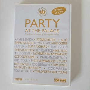Dvd Party - At The Palace /the Queen´s Concerts , Buckingham Palace Editora Toptape [usado]