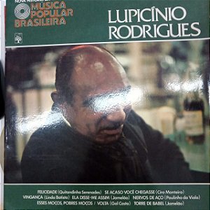 Disco de Vinil Nova História da Múisca Popular Brasileira Interprete Lupicínio Rodrigues (1976) [usado]