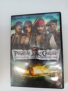 Dvd Piratas do Caribe - Navegando em Águas Misteriosas Blu-ray Disc Editora Rob Marsshall [usado]