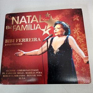 Cd Natal em Família - Bibi Ferreira e Convidados Interprete Bibi Ferreira e Convidados (2012) [usado]