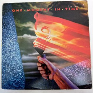 Disco de Vinil One Moment In Time Interprete Varios Artistas (1988) [usado]