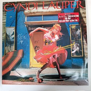 Disco de Vinil Cyndi Lauper - She´s So Unusual Vinil Importado Interprete Cyndi Lauper (1983) [usado]